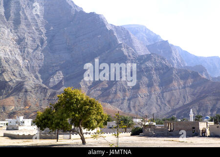 Musandam, Al-Khasab, Oman, lokale Ansicht Arabische Halbinsel, Naher Osten, Sultanat Oman, Halbinsel Musandam, zuschwamm Berge, Berglandschaft, Bergen, Bergdorf, Fischerdorf Stockfoto