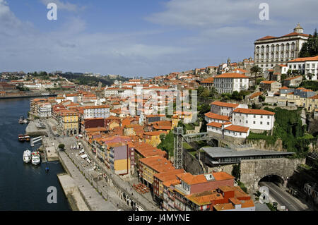 Cais da Ribeira, Fluss Douro, Ribeira Stadt vierten, alte Stadt, Porto, Portugal, Stockfoto