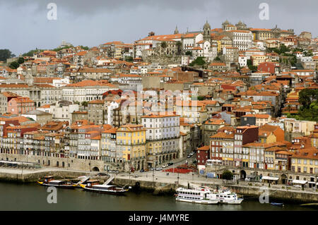 Cais da Ribeira, Fluss Douro, Ribeira Stadt vierten, alte Stadt, Porto, Portugal, Stockfoto