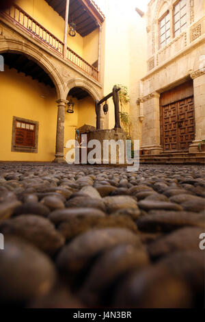 Spanien, Korn Canaria, Lesung von Palma, Vegueta, Old Town, Plaza del Pilar Nuevo, Columbus-Haus, Innenhof, Brunnen, Stockfoto