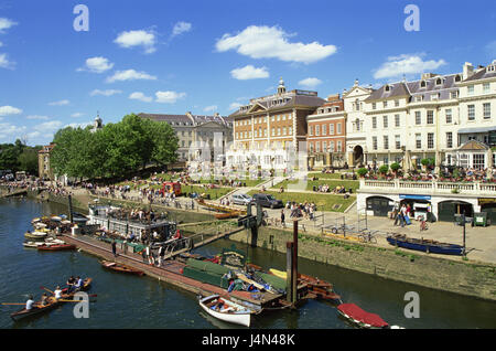 Großbritannien, England, London, Richmond, Fluss Themse, Blick auf die Stadt, Stockfoto