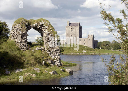 Irland, Connacht, Galway County, Kinvara, Dunguaire Castle, Stockfoto