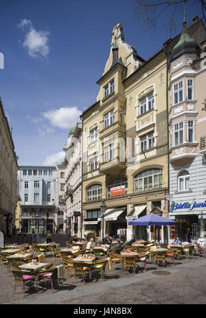 Österreich, Kärnten, Klagenfurt, Straßencafé, Stockfoto