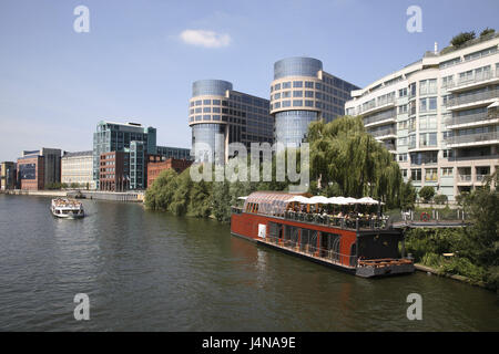 Deutschland, Berlin, die Spree Spree-Bogen, Urlaub Schiffe, Stockfoto