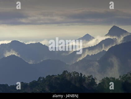 Philippinen, Insel Luzon, Cordillera, Wiese Verbot Bezirk, Berglandschaft, Wolken, Asien, Süd-Ost-Asien, Berge, Berge, Gipfel, Bergregion, Kontur, Ansicht, Himmel, Cloudies, Stockfoto