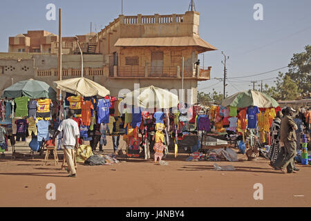 West-Afrika, Mali, Niger-Binnendelta, Stadt Mopti, Bekleidungsmarkt, Stockfoto