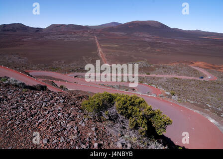 Straße, Lavafelder, Zufahrt, Vulkan Piton De La Fournaise, La Reunion, Stockfoto