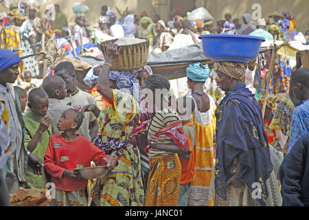 West-Afrika, Mali, Niger-Binnendelta, Djenné, Markt, Person, Stockfoto