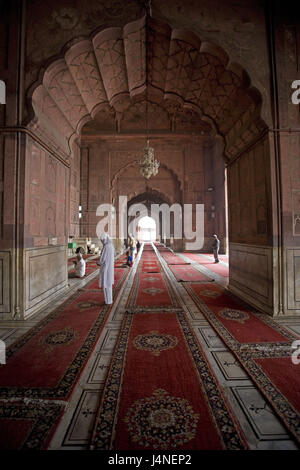 Indien, Neu-Delhi Stadt, Jama Masjid Moschee, Gläubigen, Stockfoto