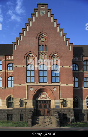 Deutschland, Nordrhein-Westfalen, Ruhr Gebiet, Duisburg, alte Thyssens Hauptsitz, heute Sitz der Betriebskrankenkasse Stockfoto