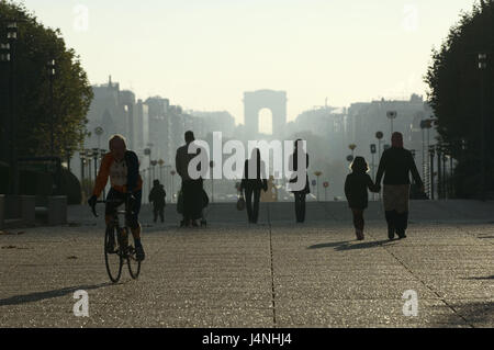 Frankreich, Paris, La Défense, Silhouette, Fußgängerzone, triumphal Bogen, Gegenlicht, Stockfoto