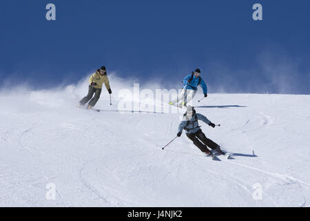 Schweiz, Engadin, Bernina-Gruppe, Diavolezza, Skigebiet, Piste, Skifahrer, drei, Stockfoto