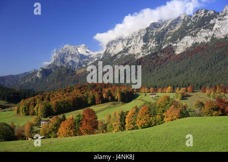 Deutschland, Oberbayern, Berchtesgadener Land, Berchtesgadener Alpen, bluten Alp, Mühlsturzhörner, bluten Alpträume, Herbst, Stockfoto