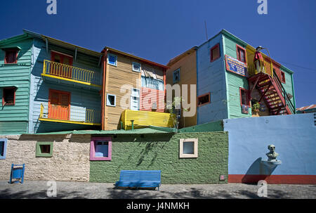 Argentinien, Buenos Aires, Teil der Stadt von La Boca, Wohnhäuser, Fassaden, hell, detail, Stockfoto