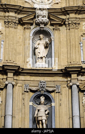 Italien, Insel Sizilien, Palermo, Old Town, Quattro Canti, Haus, Barockfassade, Statuen, Detail, Stockfoto