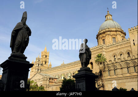 Italien, Insel Sizilien, Palermo, Kathedrale Maria Santissima Assunta, Statuen, Detail, Stockfoto