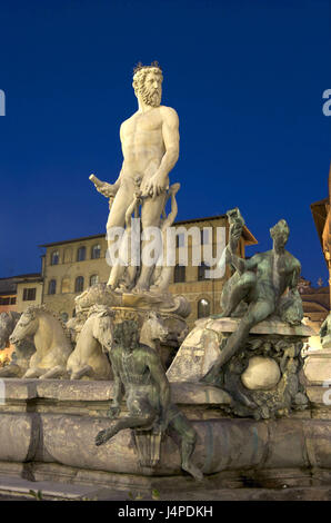 Italien, Toskana, Florenz, Piazza della Signoria, Neptun Brunnen, Abend, Stockfoto
