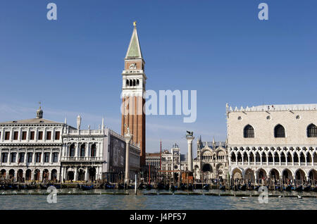 Italien, Veneto, Venedig, Palazzo Ducale, Campanile, Stockfoto