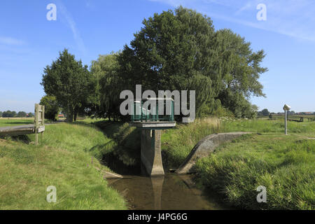 Deutschland, Melle, Bach, Hase, Hase Tal, Else, Hunte, Naturschutzgebiet der nördlichen Teutoburger Wald, Wiehengebirge, Osning, Osnabrücker Land, Niedersachsen, Deutschland, Melle-Gesmold, Bifurkation in Gesmold, Flussmittel Bifurkation Stockfoto