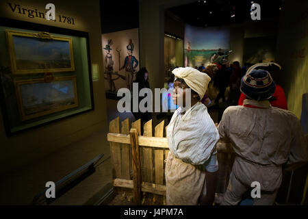 Lebensgroße Darstellung einer Szenenverlaufs aus dem Unabhängigkeitskrieg Tableau ist Teil der Ausstellung des Museums der amerikanischen Revolution in Philadelphia, PA. Stockfoto