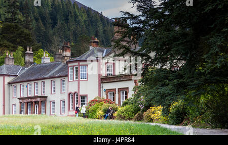 Touristen an Mirehouse, in der Nähe von Keswick, Lake District, Cumbria Stockfoto