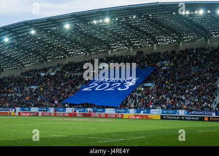 Paris, Frankreich. 14. Mai 2017. Riesige Fahne mit Hashtag #France2023 bei der HSBC Paris Sevens World Series in Stade Jean Bouin. Frankreich ist geboten, um die nächste Rugby-Weltmeisterschaft im Jahr 2023 zu hosten. Bildnachweis: Elsie Kibue / Alamy Live News Stockfoto