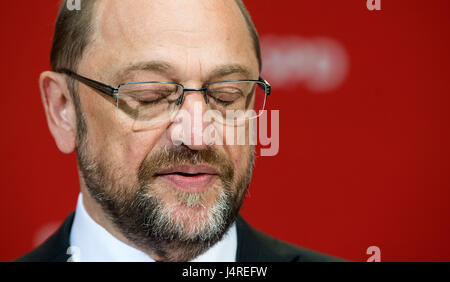 Berlin, Deutschland. 14. Mai 2017. SPD-Chef Martin Schulz anlässlich der SPD für die Wahl in der Parteizentrale in Berlin, Deutschland, 14. Mai 2017. Foto: Bernd von Jutrczenka/Dpa/Alamy Live News Stockfoto