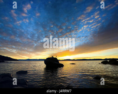 Schöne Alpine Lake Tahoe in Kalifornien Stockfoto