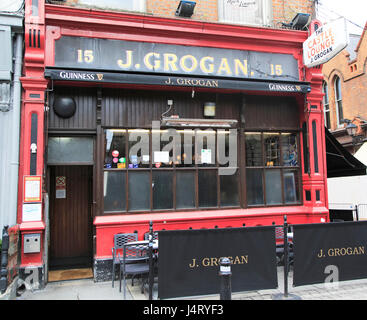 Grogans Pub, das Schloss Lounge-Bar, South William Street, Stadtzentrum Dublin, Irland, Republik Irland Stockfoto