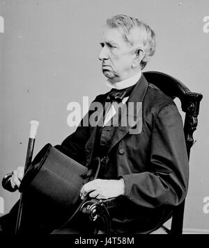 Dieses Schwarzweiß-Fotoporträt zeigt William H. Seward, der von 1861 bis 1869 als US-Außenminister tätig war. Seward war eine wichtige politische Persönlichkeit während des Amerikanischen Bürgerkrieges und der Expansion der US-Territorien. Stockfoto