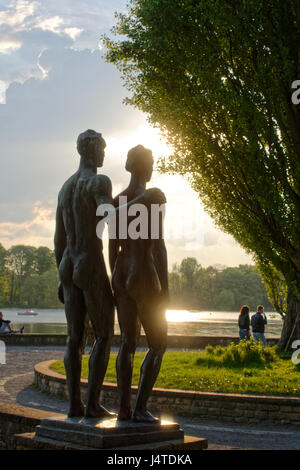 Löwenbastion am Maschsee, Hannover. Skulpturen am Maschsee Hannover. Stockfoto