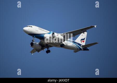 CHIANG MAI, THAILAND-29. April 2017: HS-PPN A319-100 der Bangkok Airway. Landung in Chiangmai Flughafen von Samui. Stockfoto