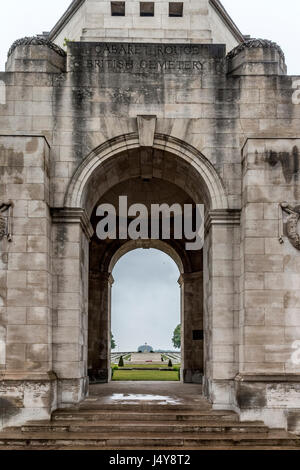 Caberet Rouge, Soldatenfriedhof auf dem Schlachtfeld der Somme in Nordfrankreich Stockfoto