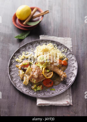 Zitronen-Huhn mit couscous Stockfoto