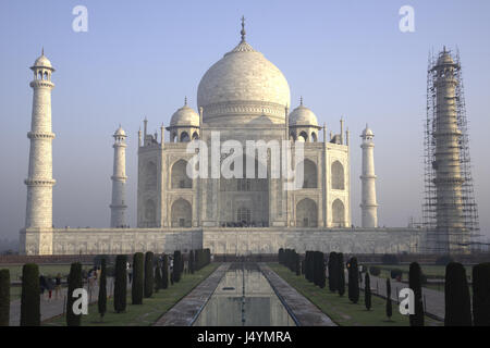 Blick auf das Taj Mahal im Bau, Agra, Indien Stockfoto