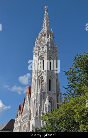 Matthiaskirche (Mátyás Templom) im Burgviertel von Buda, Budapest, Ungarn. Stockfoto