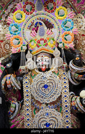 Göttin Kali-Statue in Rangeshwar Mahadev Tempel, Mathura, Uttar Pradesh, Indien, Asien Stockfoto