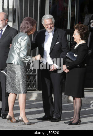 Königin Sofia, Leitung Tenor Placido Domingo mit seiner Frau Marta bei Königin Sofia Orchesterkonzert von spanische Tenor Placido Domingo in Madrid am Sonntag, 14. Mai 2017 Stockfoto