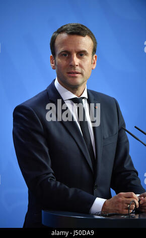 Berlin, Deutschland. 15. Mai 2017. Französischer Präsident Emmanuel Macron während einer gemeinsamen Pressekonferenz mit deutschen Bundeskanzlerin Angela Merkel (CDU) in Berlin, Deutschland, 15. Mai 2017 abgebildet. Bildnachweis: Dpa picture Alliance/Alamy Live News Stockfoto