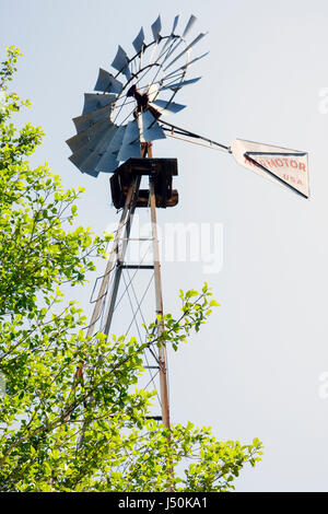 Troy Alabama, Pioneer Museum der Geschichte Alabamas, regional, Bildung, Vergangenheit, südliches Leben, neu ermachtes Dorf, Artefakte, Windmühle, Windenergie, Maschine, rotierend Stockfoto