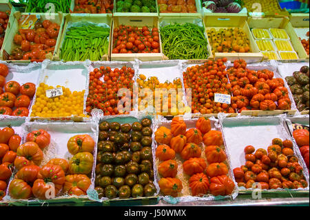 Tomaten im Verkauf bei La Boqueria-Markt in Barcelona Spanien ES EU Stockfoto