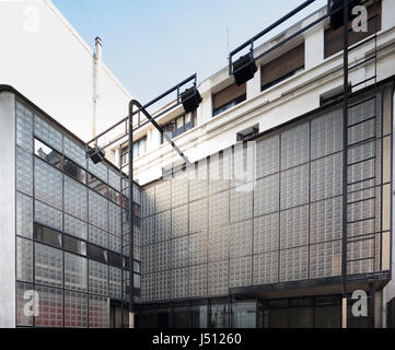 Außenfassade, Maison de Verre (House of Glass), Paris, Frankreich Stockfoto