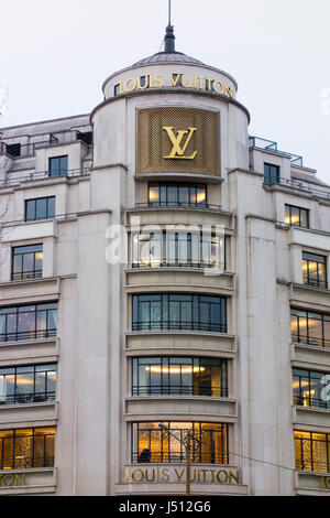 Louis Vuitton Flagship-Store, 101 Avenue Champs-Elysées, Paris, Frankreich Stockfoto