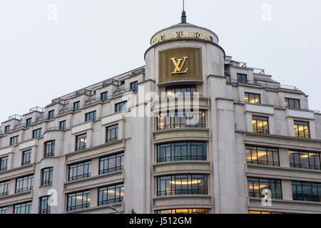 Louis Vuitton Flagship-Store, 101 Avenue Champs-Elysées, Paris, Frankreich Stockfoto