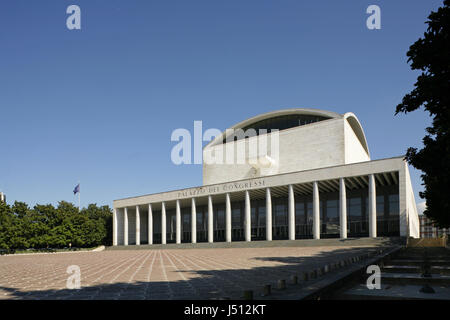 Der Palazzo dei Congressi, im Geschäftsviertel EUR, Rom, Italien Stockfoto