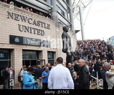 Eine defekte TV Bildschirm Verzögerungen KICK NEWCASTLE UNITED V LEICESTER C ST JAMES PARK NEWCASTLE ENGLAND 18. Oktober 2014 Stockfoto