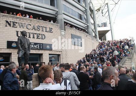 Eine defekte TV Bildschirm Verzögerungen KICK NEWCASTLE UNITED V LEICESTER C ST JAMES PARK NEWCASTLE ENGLAND 18. Oktober 2014 Stockfoto