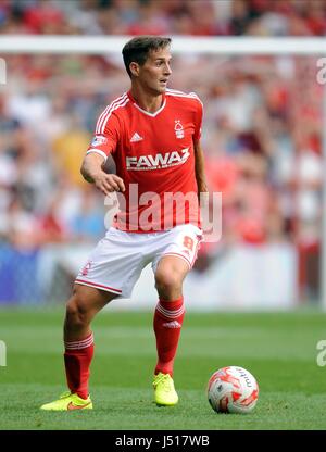 CHRIS COHEN NOTTINGHAM FOREST FC der Stadt Boden NOTTINGHAM ENGLAND 9. August 2014 Stockfoto