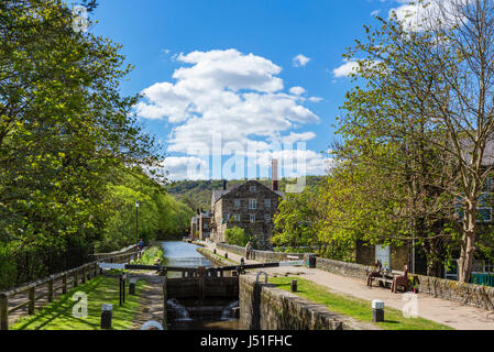 Sperre für Rochdale Kanal, Hebden Bridge, West Yorkshire, England, Vereinigtes Königreich. Stockfoto