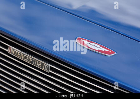 Jensen Interceptor III Fahrzeugfront mit Emblem und Grill Stockfoto